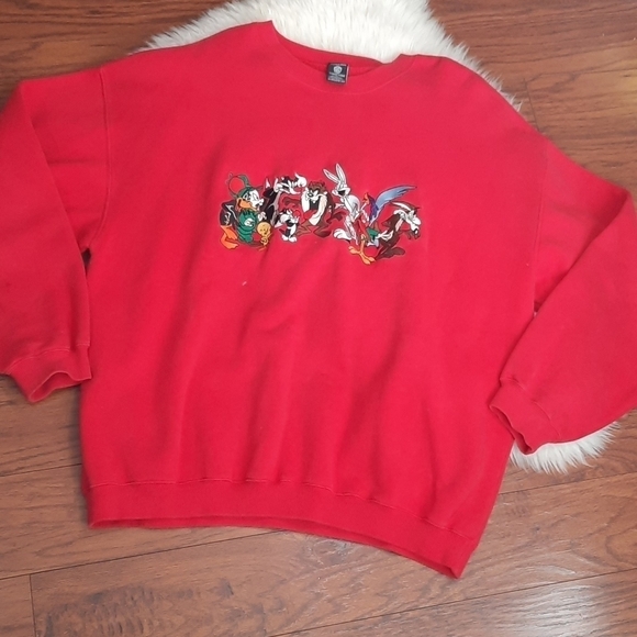 Vintage Looney Tunes Warmer Bro Tops - Warner Brothers Studio Store Looney Tunes Embroidered Vintage Oversized Sweatshi